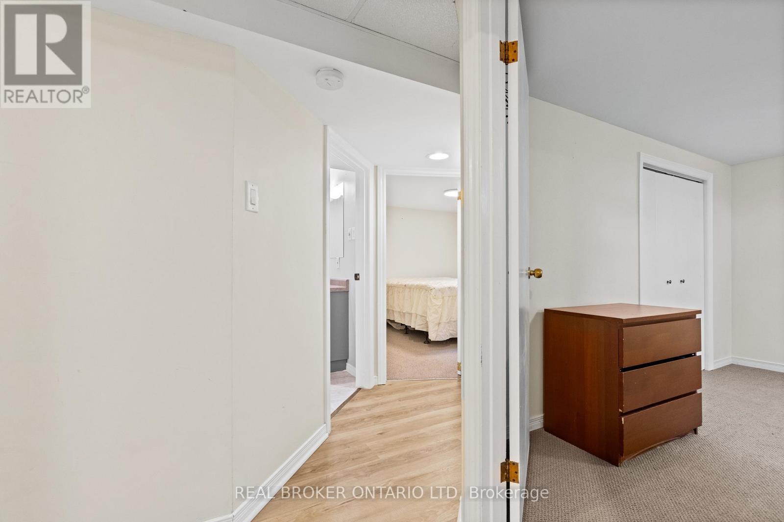 Hallway - 2 - 13 Thornton Street, Welland (Dain City), ON - Indoor Photo Showing Other Room