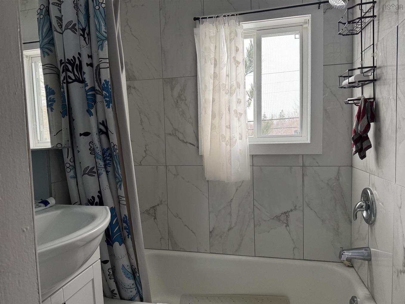 226 Main Street, Florence, NS