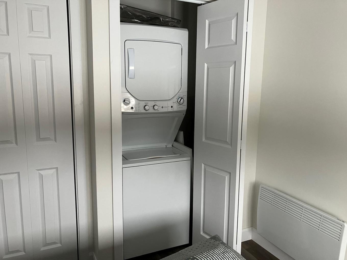 View - 2951 Rue Des Hydrangées, Shawinigan, QC - Indoor Photo Showing Laundry Room