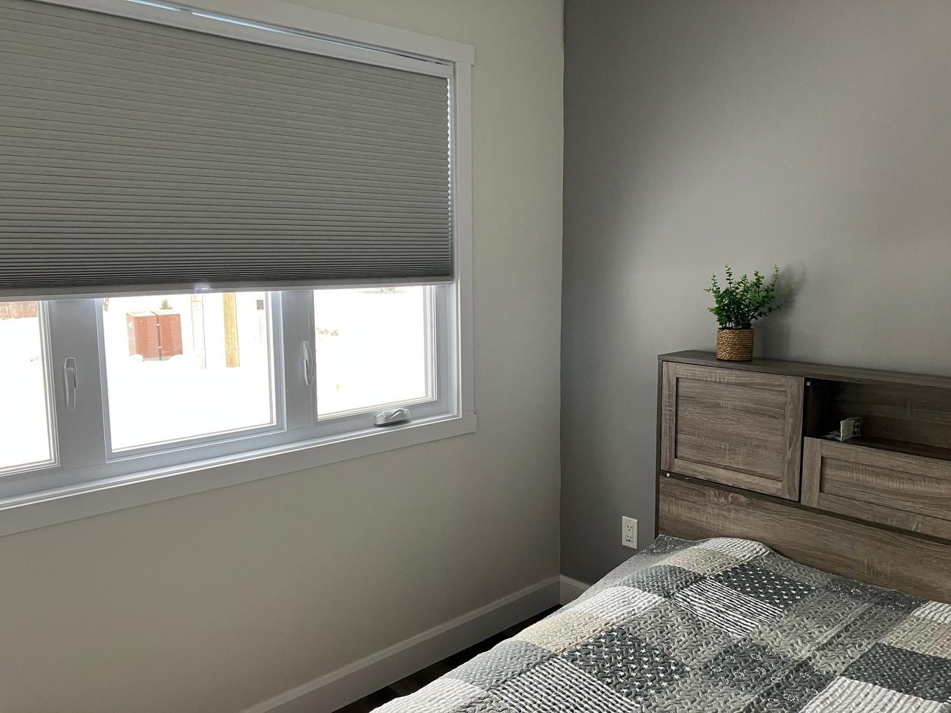 Primary bedroom - 2951 Rue Des Hydrangées, Shawinigan, QC - Indoor Photo Showing Bedroom