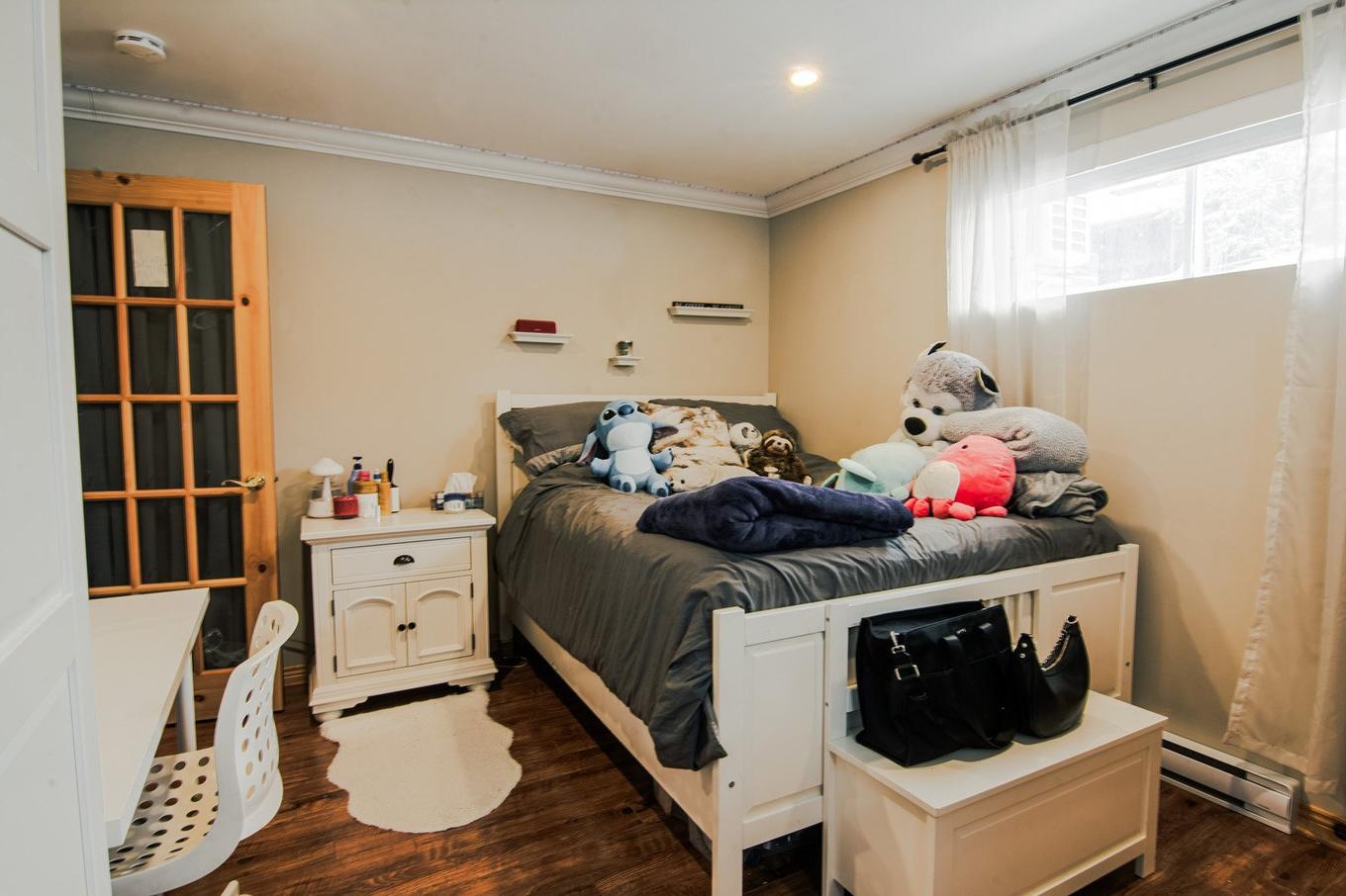 Bedroom - 165 Rue Des Érables, Carignan, QC - Indoor Photo Showing Bedroom
