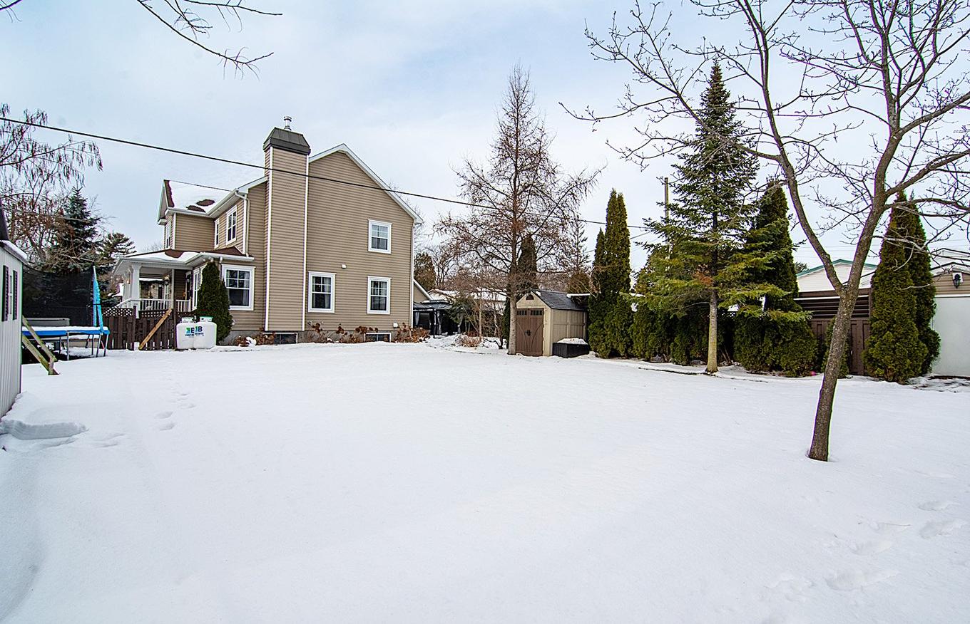 Backyard - 165 Rue Des Érables, Carignan, QC - Outdoor