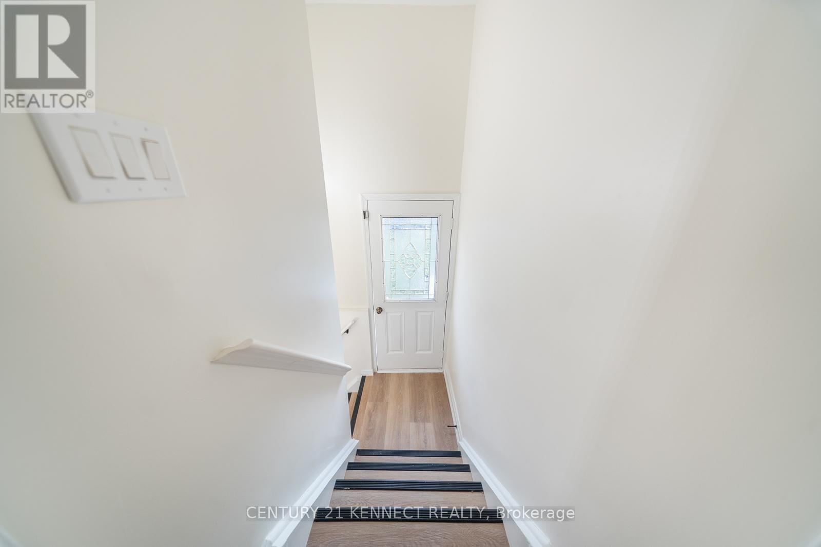 30 Greyabbey Trail, Toronto, ON - Indoor Photo Showing Other Room