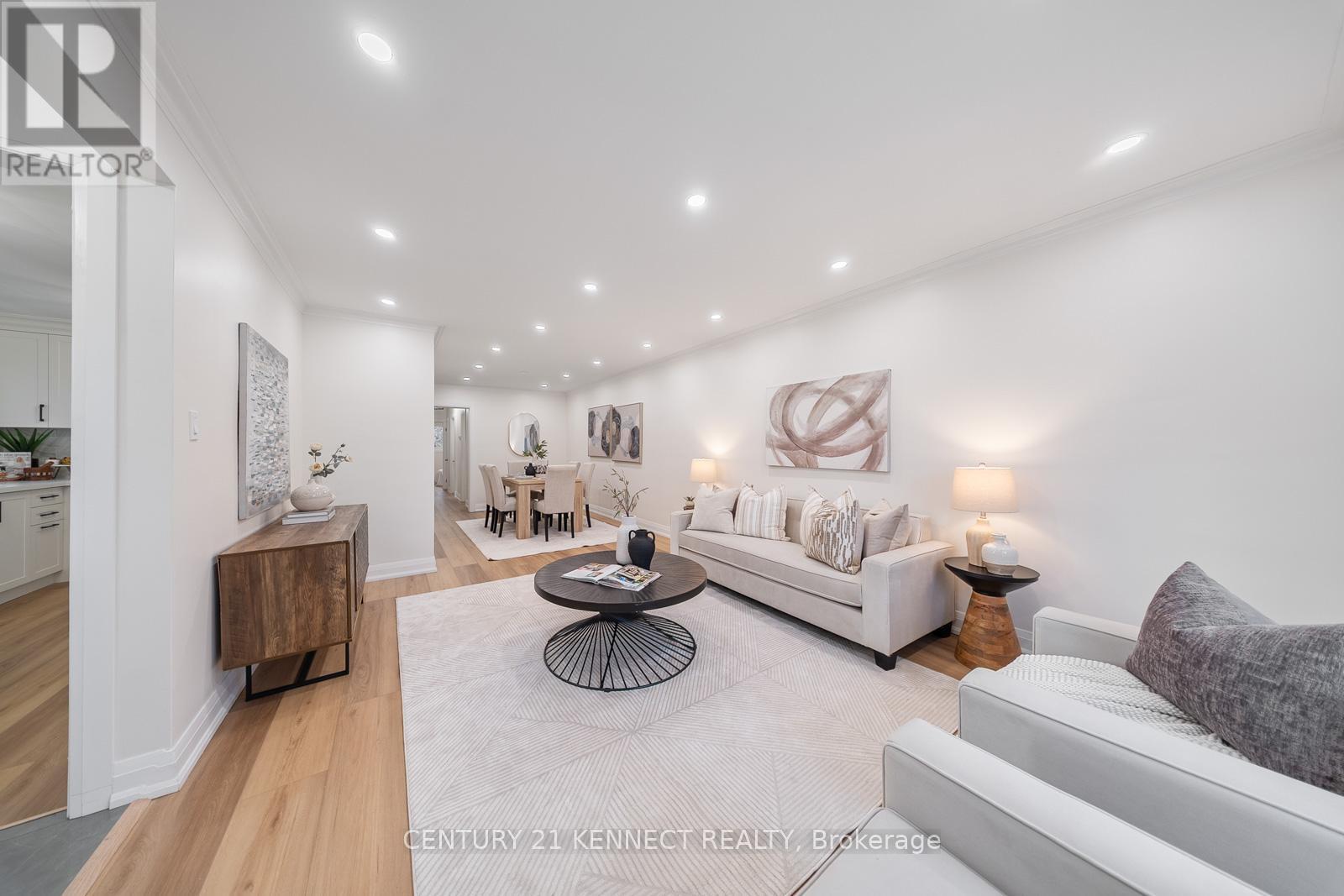 30 Greyabbey Trail, Toronto, ON - Indoor