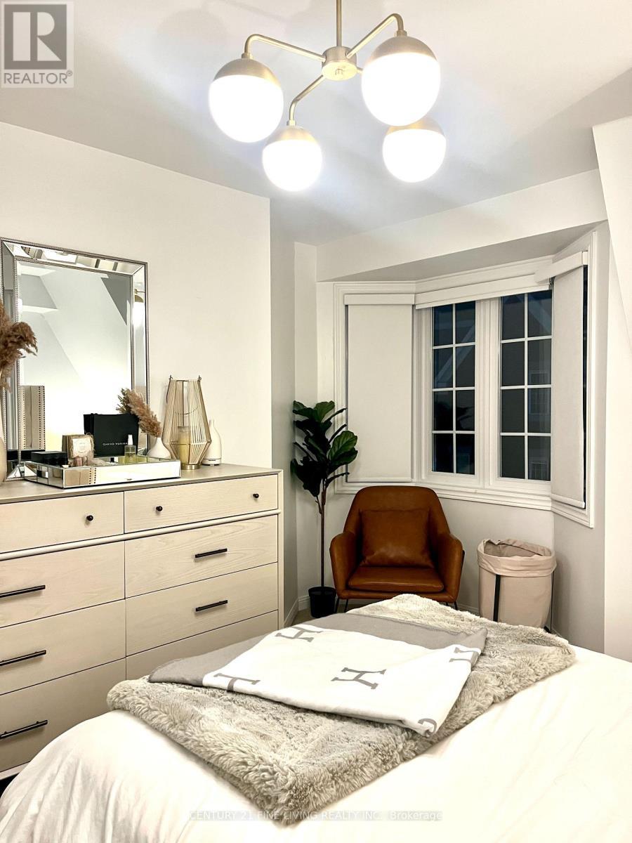 10 - 11 Niagara Street, Toronto, ON - Indoor Photo Showing Bedroom