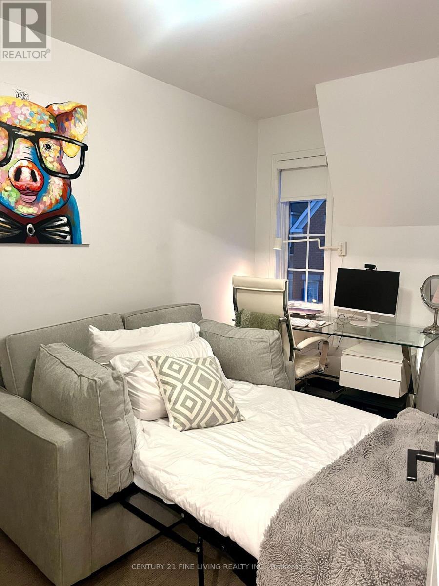 10 - 11 Niagara Street, Toronto, ON - Indoor Photo Showing Bedroom