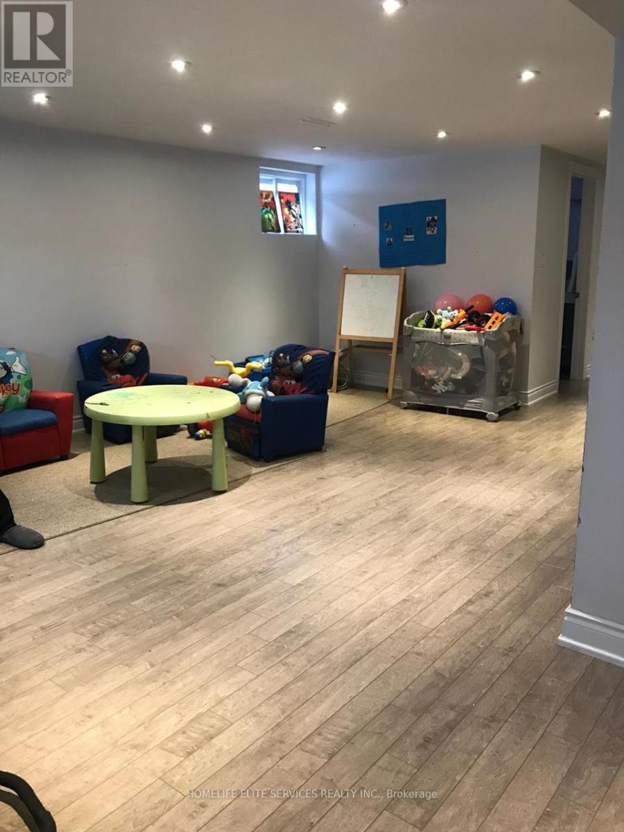 66 Elinor Avenue, Toronto, ON - Indoor