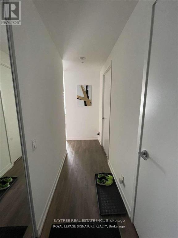 1607 - 898 Portage Parkway, Vaughan, ON - Indoor Photo Showing Other Room