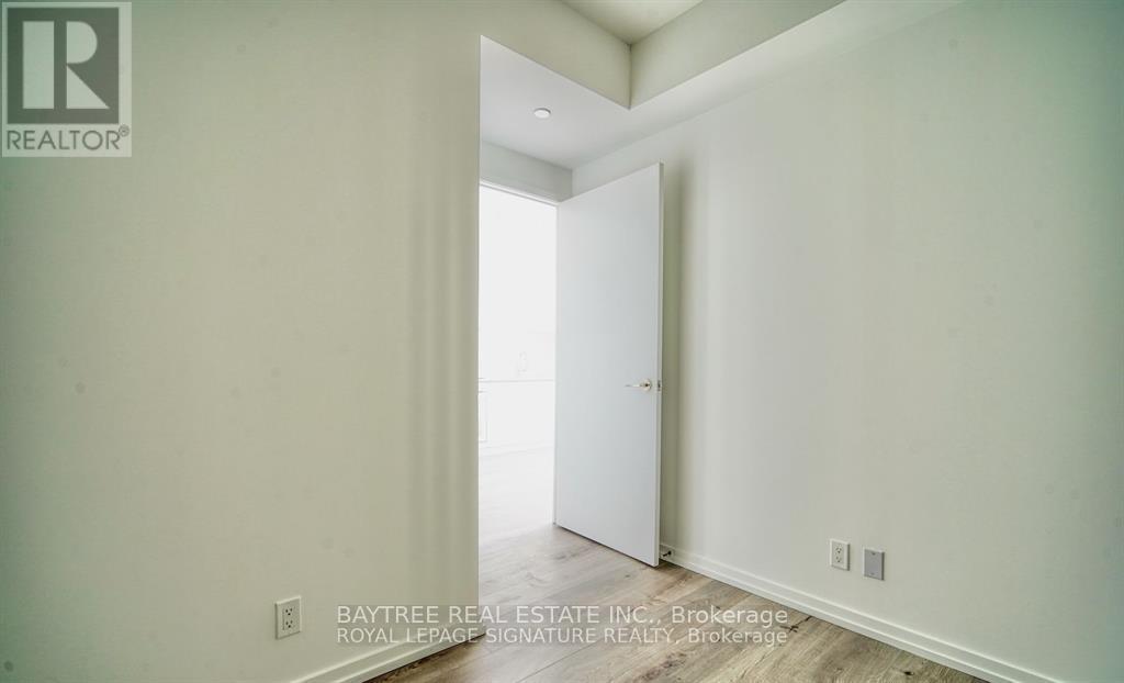3608 - 1000 Portage Parkway, Vaughan, ON - Indoor Photo Showing Other Room