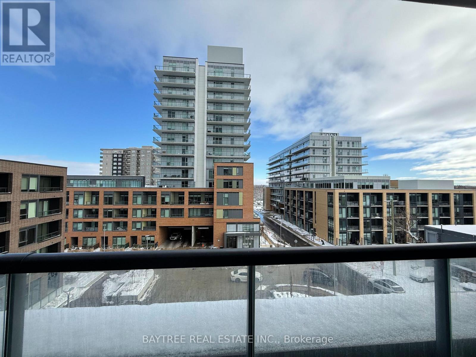 403 - 185 Deerfield Road, Newmarket, ON - Outdoor With Balcony