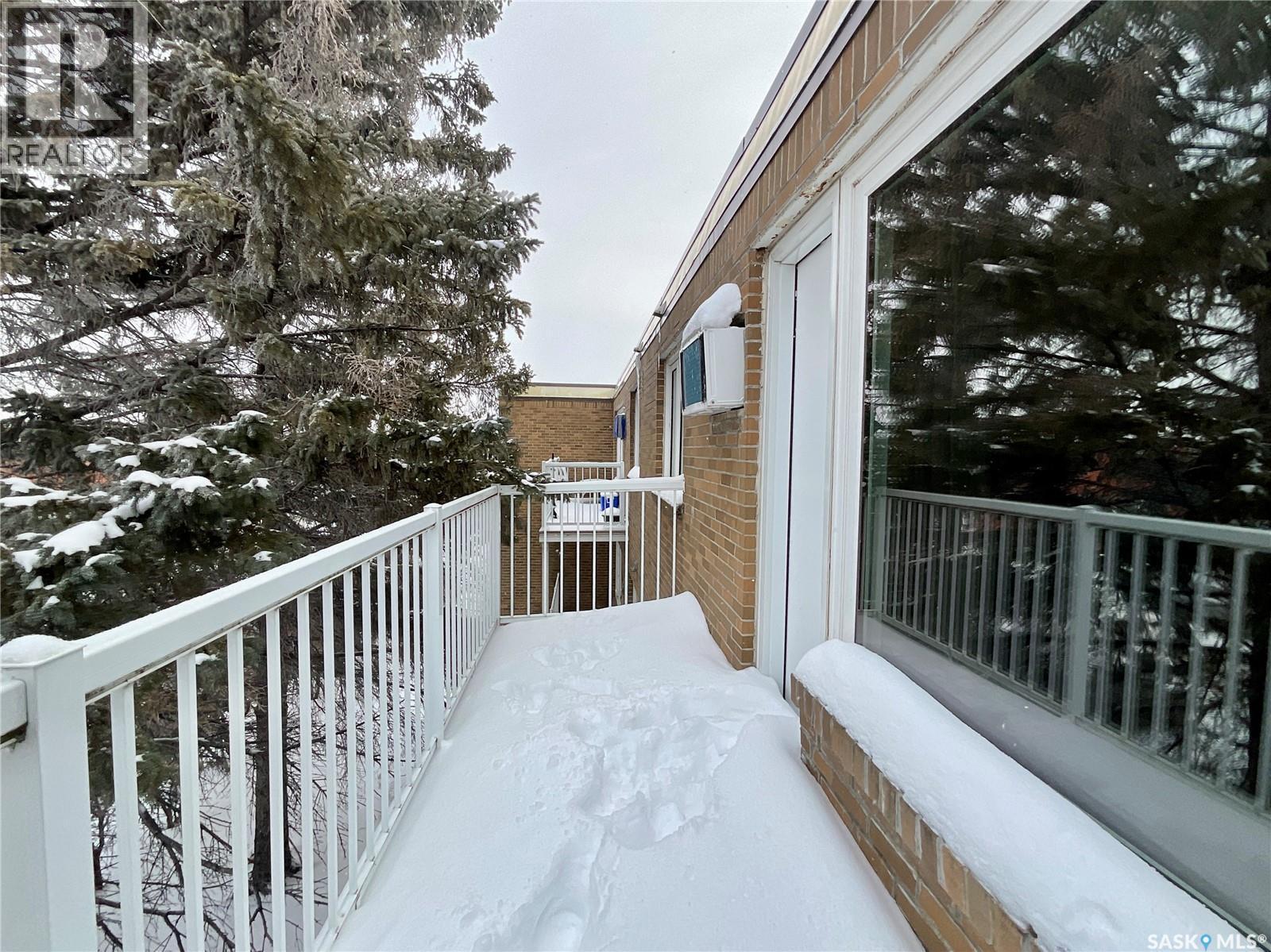 20 4505 Rae Street, Regina, SK - Outdoor With Balcony With Exterior