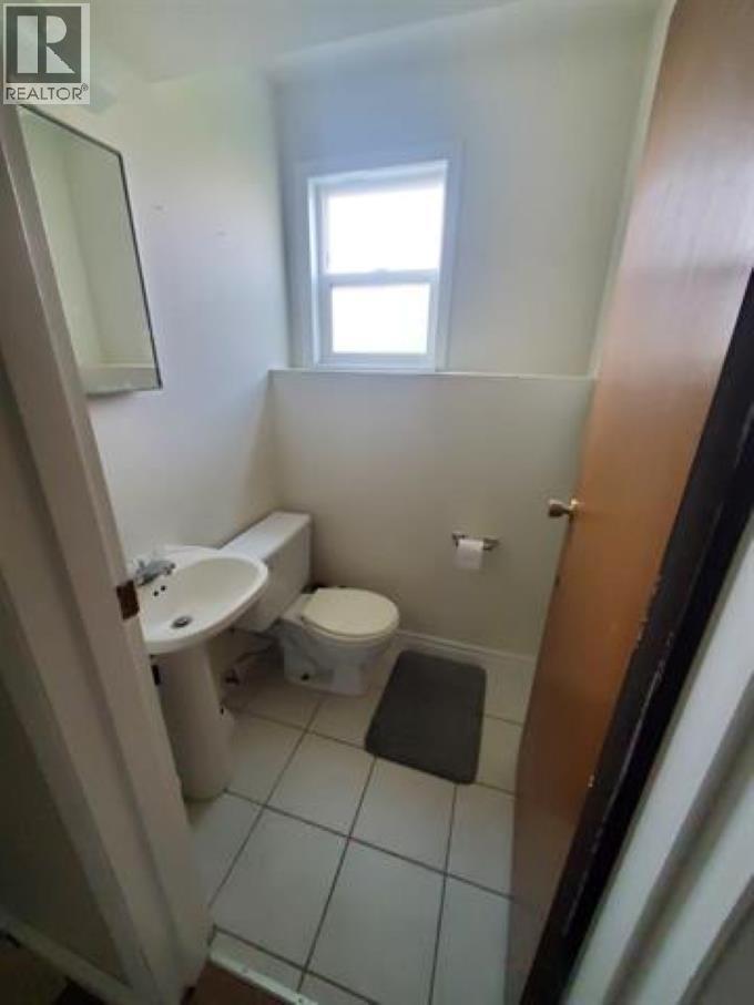 27 Manson Crescent, Mackenzie, BC - Indoor Photo Showing Bathroom