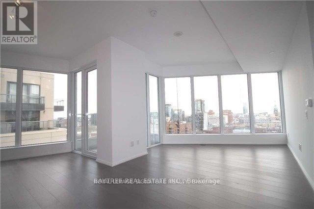 1202 - 68 Shuter Street, Toronto, ON - Indoor Photo Showing Other Room