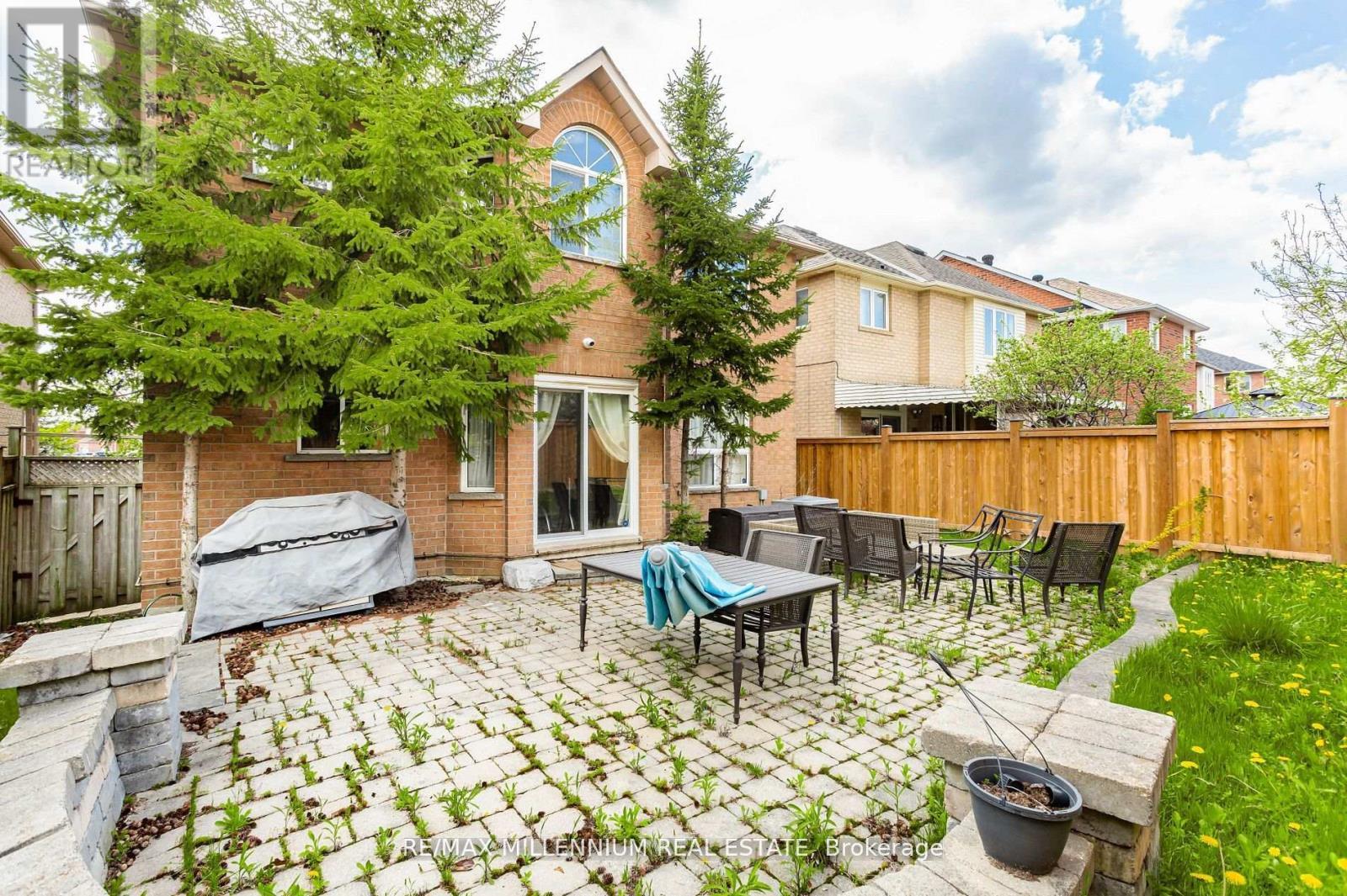 5525 Heatherleigh Avenue, Mississauga, ON - Outdoor With Deck Patio Veranda