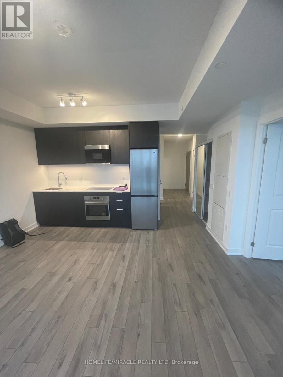 805 - 15 Skyridge Drive, Brampton, ON - Indoor Photo Showing Kitchen