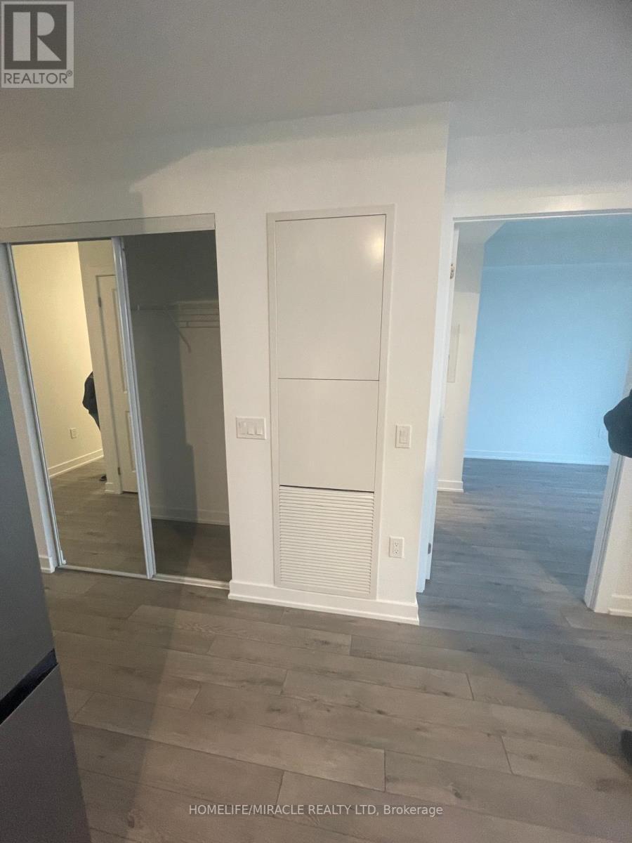 805 - 15 Skyridge Drive, Brampton, ON - Indoor Photo Showing Other Room