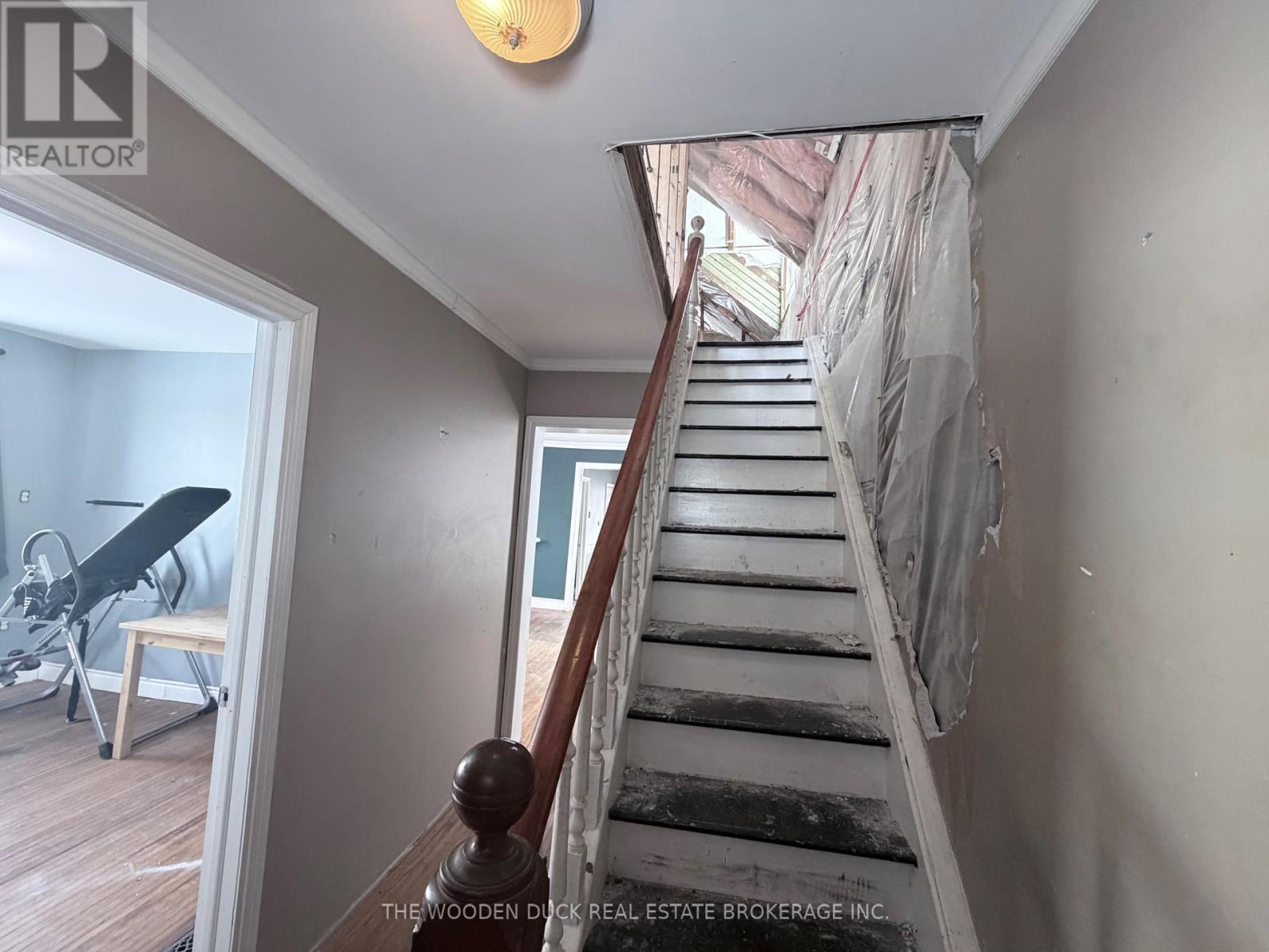 231 County Rd 28 Road, Otonabee-South Monaghan, ON - Indoor Photo Showing Other Room