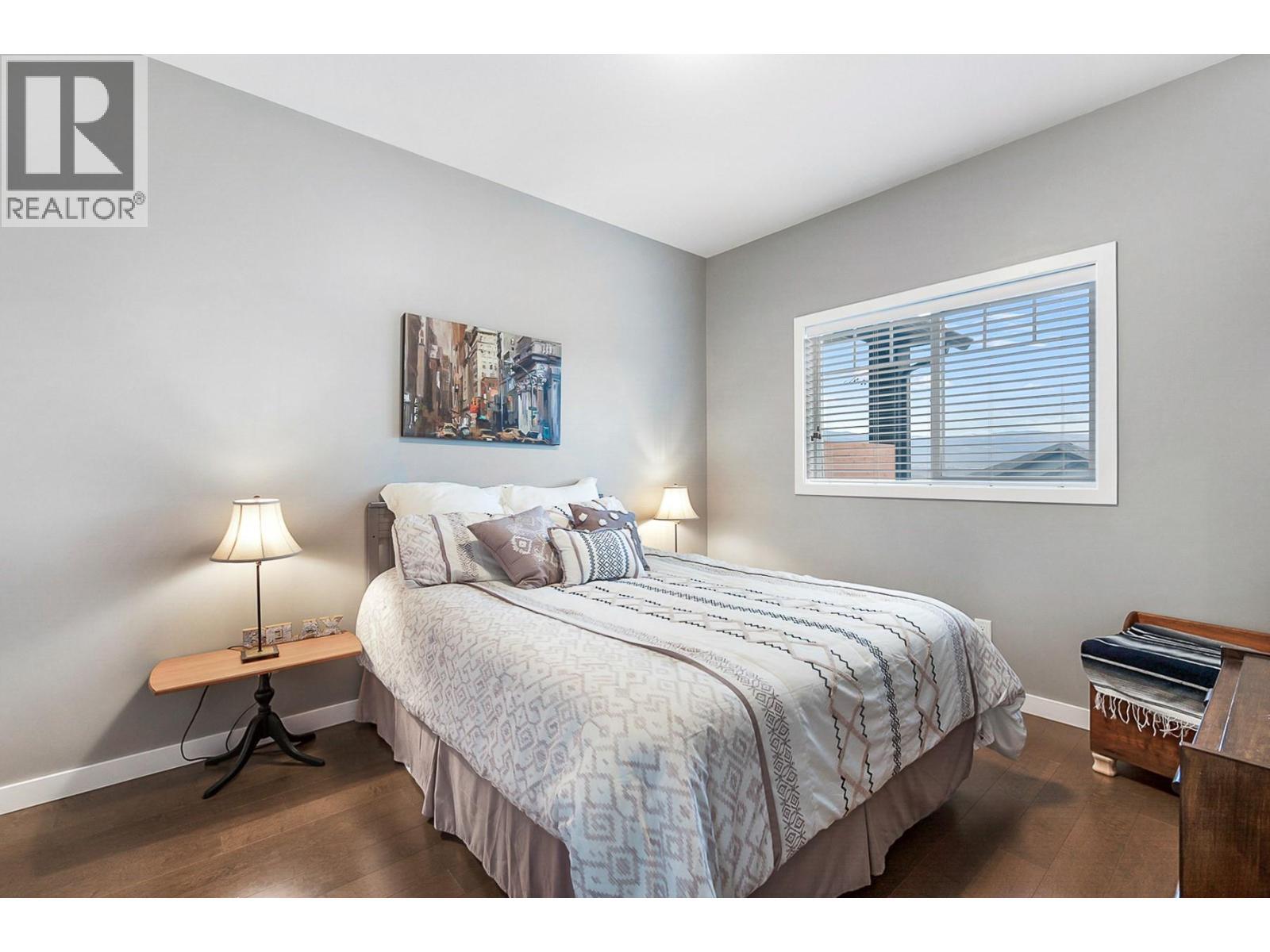 3166 Mustang Court, Kelowna, BC - Indoor Photo Showing Bedroom