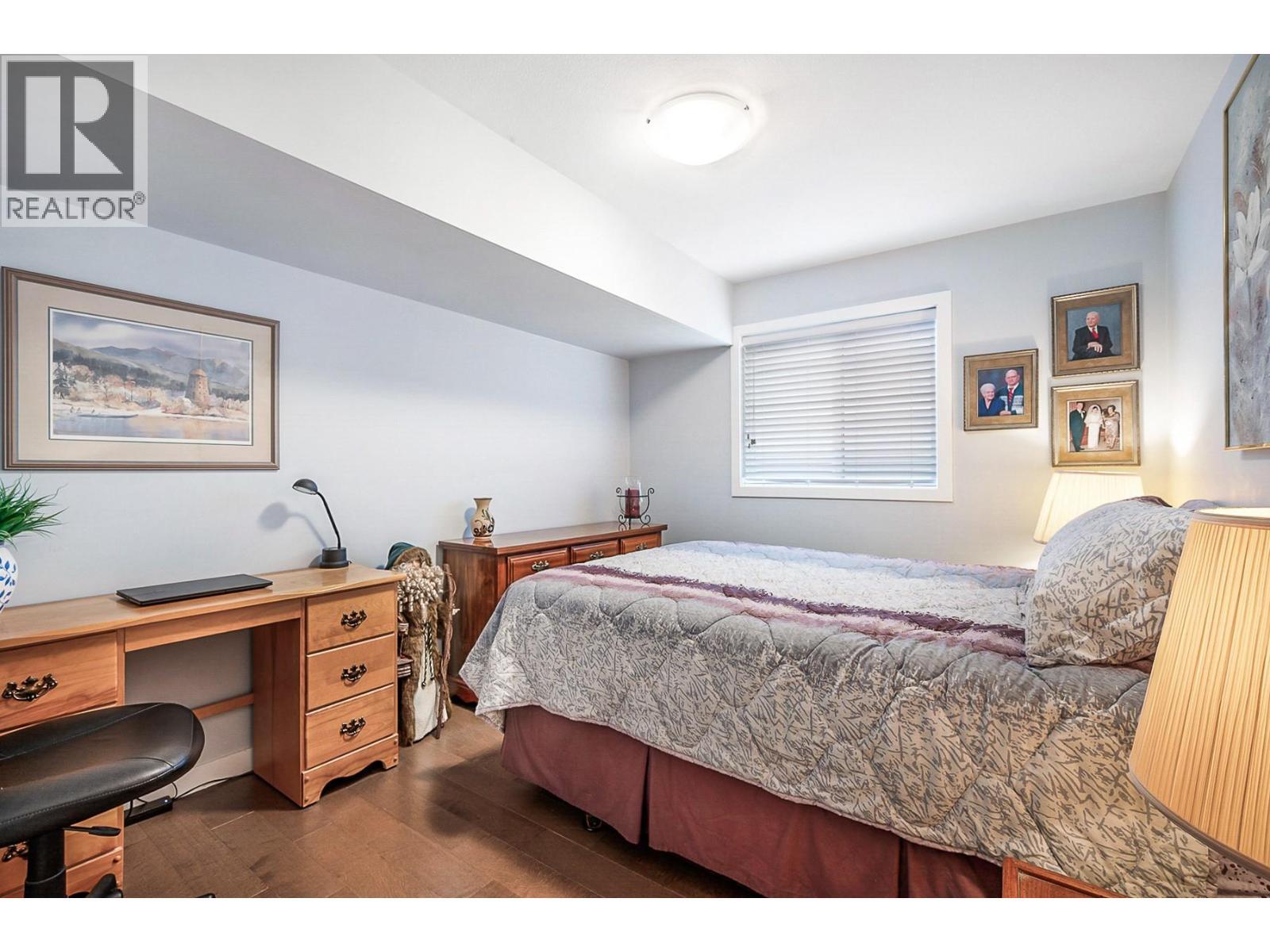 3166 Mustang Court, Kelowna, BC - Indoor Photo Showing Bedroom