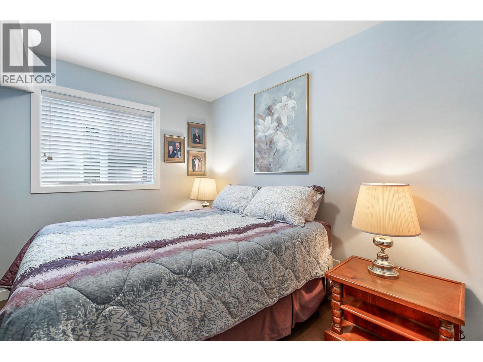 3166 Mustang Court, Kelowna, BC - Indoor Photo Showing Bedroom