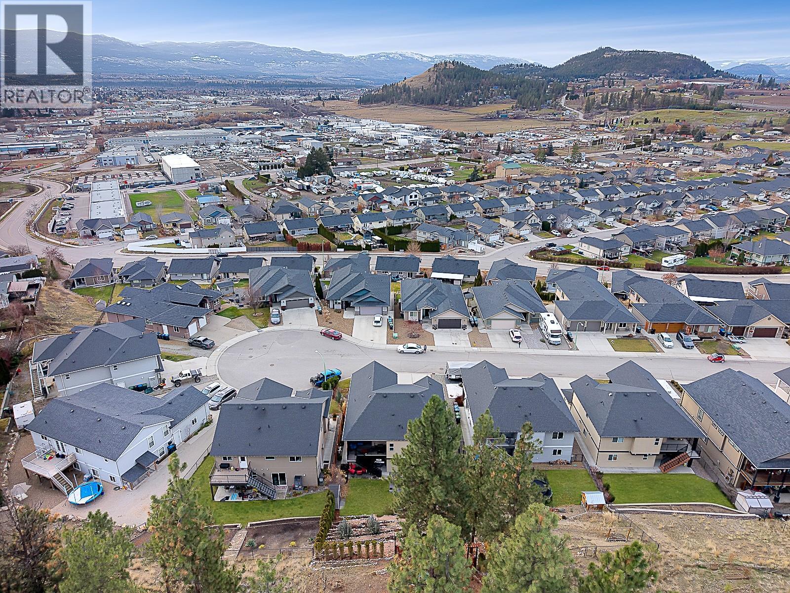 3166 Mustang Court, Kelowna, BC - Outdoor With View