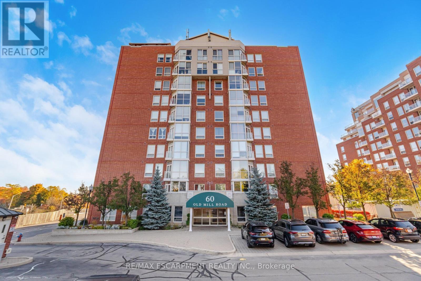 Gla1 - 60 Old Mill Road, Oakville, ON - Outdoor With Facade