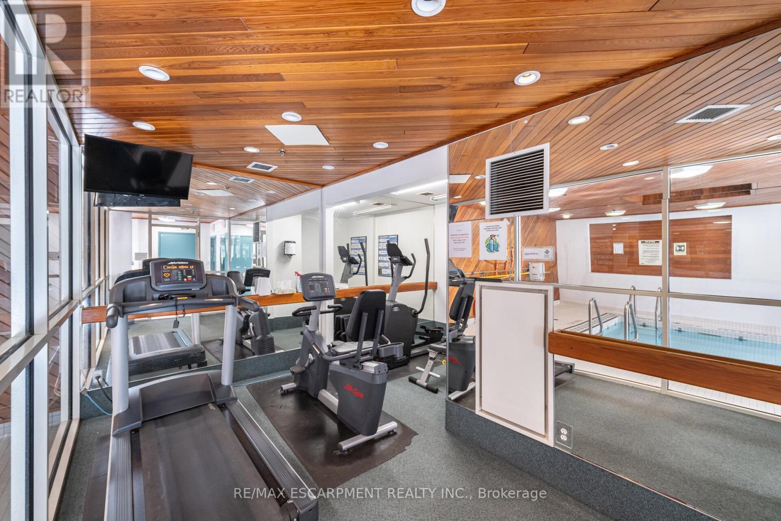 Gla1 - 60 Old Mill Road, Oakville, ON - Indoor Photo Showing Gym Room