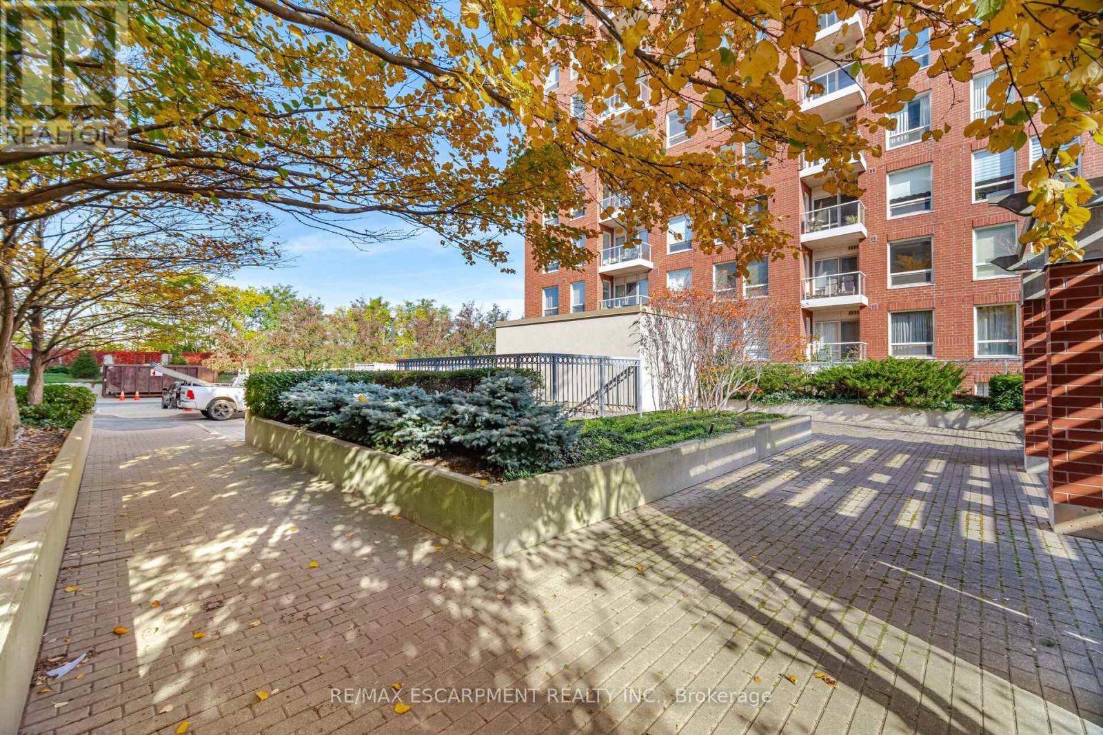 Gla1 - 60 Old Mill Road, Oakville, ON - Outdoor With Balcony