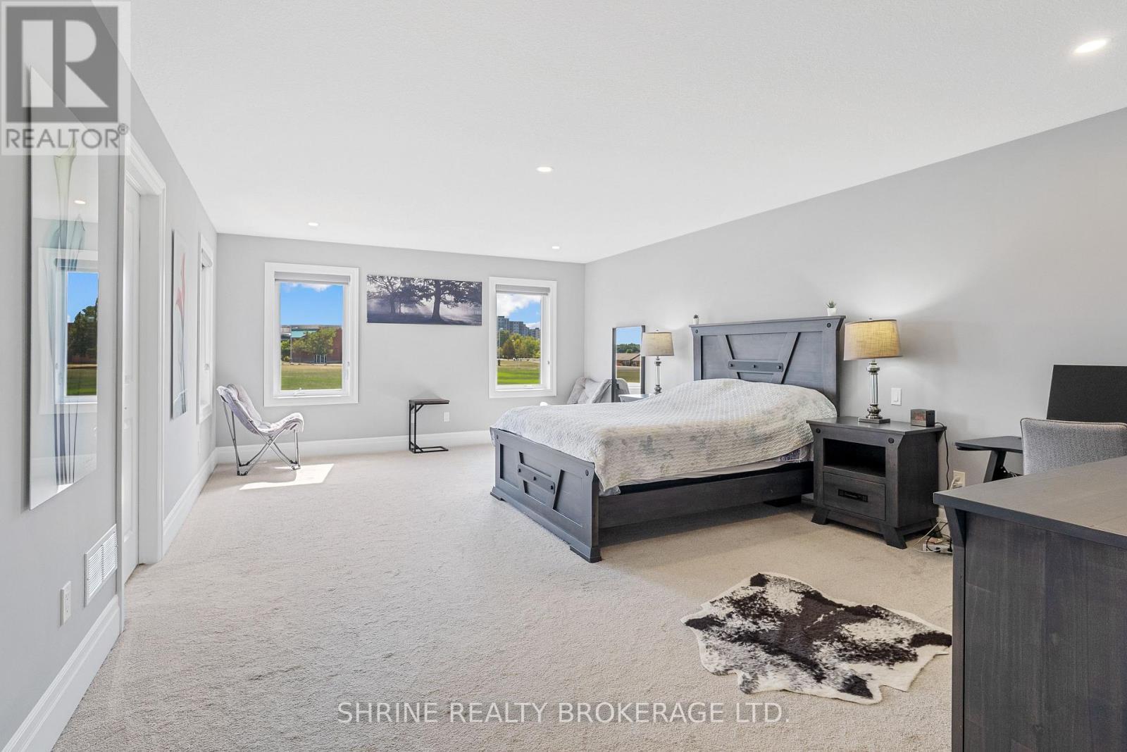 957 Holtby Court, London North (North E), ON - Indoor Photo Showing Bedroom