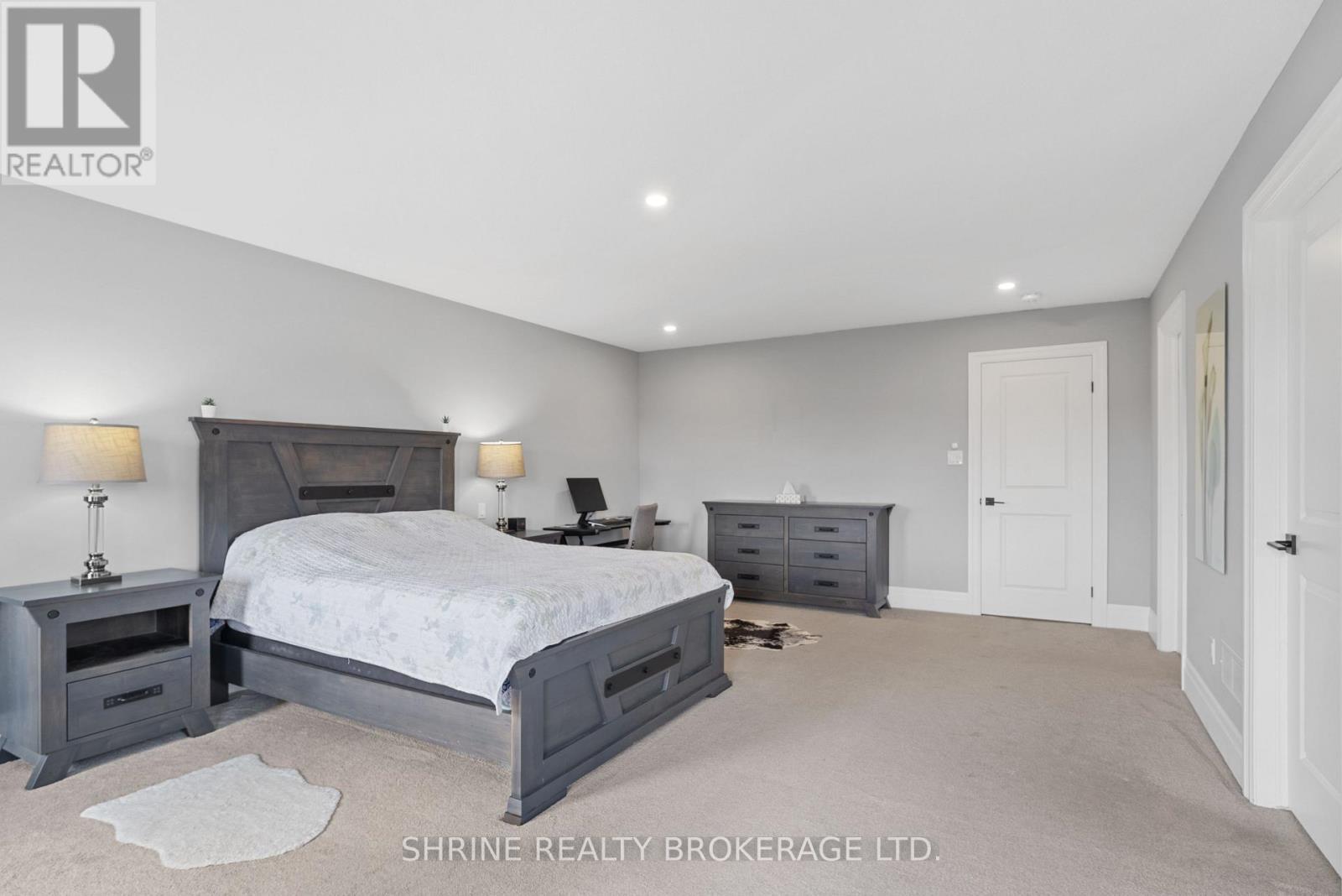957 Holtby Court, London North (North E), ON - Indoor Photo Showing Bedroom