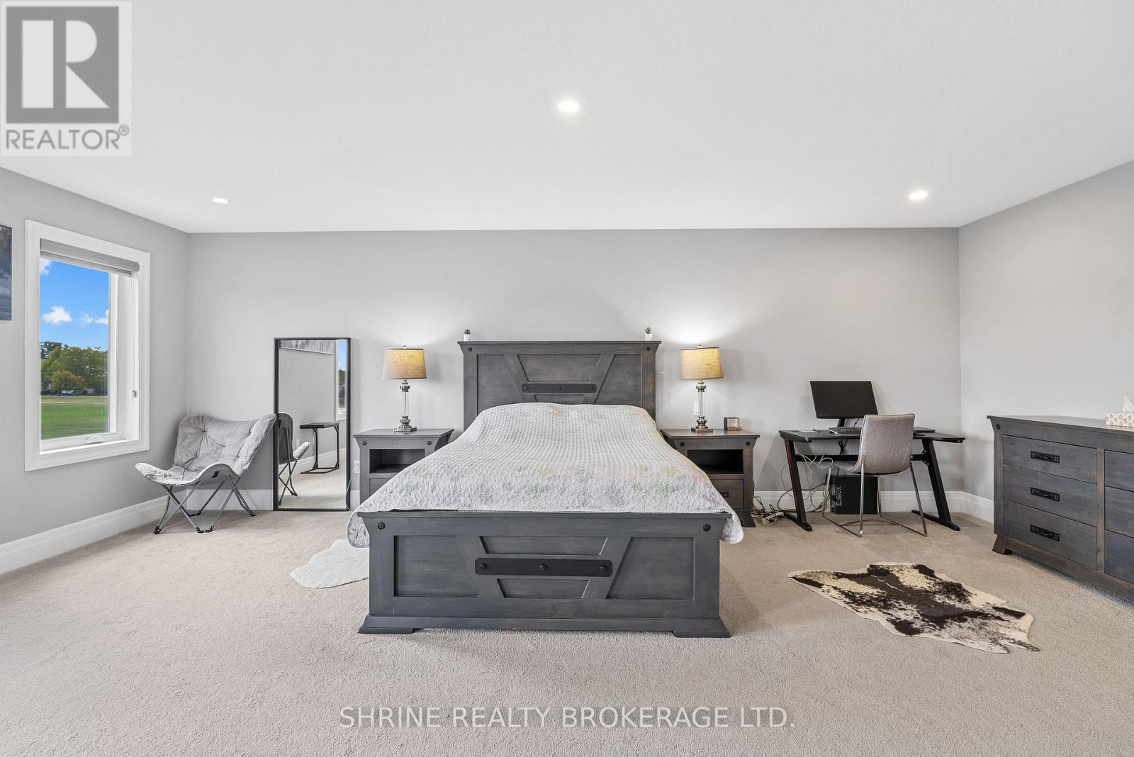 957 Holtby Court, London North (North E), ON - Indoor Photo Showing Bedroom