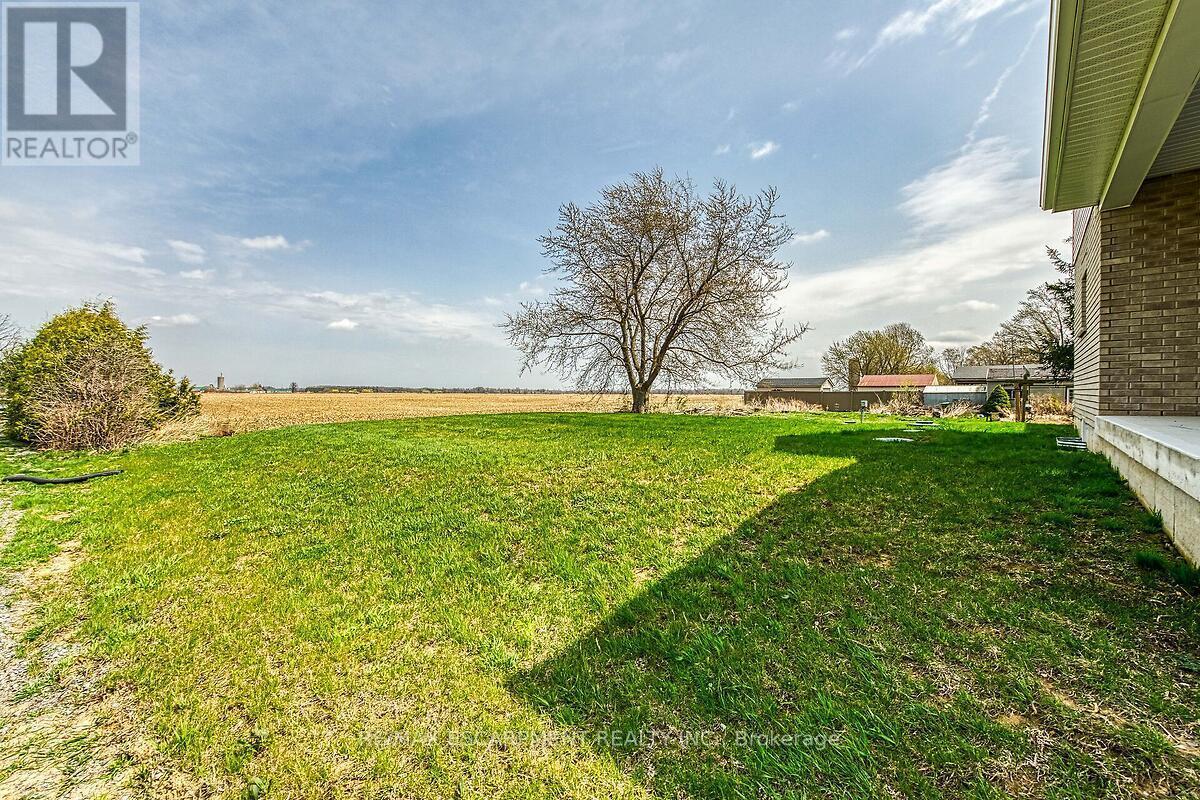 8184 Airport Road E, Hamilton, ON - Outdoor With View