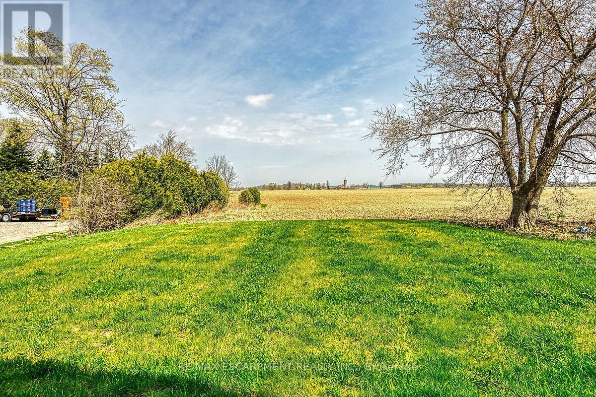 8184 Airport Road E, Hamilton, ON - Outdoor With View