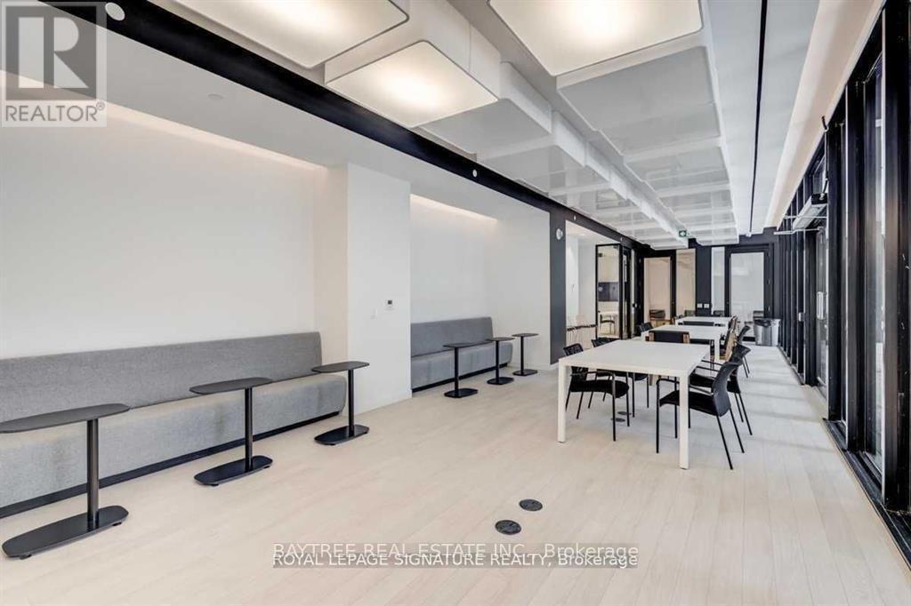 1801 - 85 Wood Street, Toronto, ON - Indoor Photo Showing Other Room