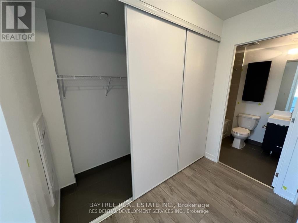 1106 - 3100 Keele Street, Toronto, ON - Indoor