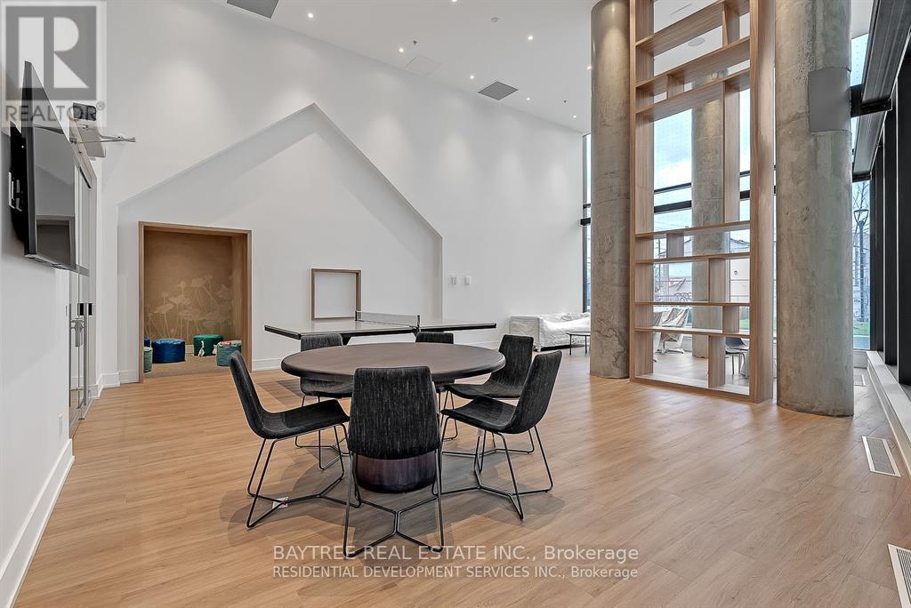 1106 - 3100 Keele Street, Toronto, ON - Indoor Photo Showing Dining Room