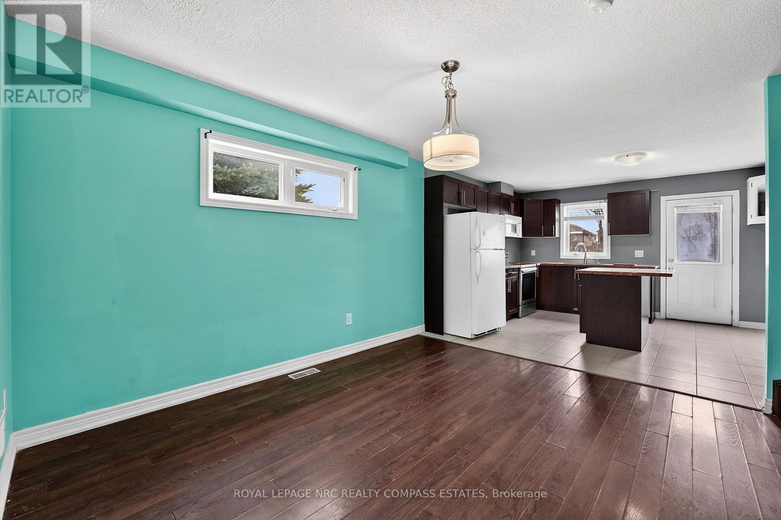 1 - 6117 Kelsey Crescent, Niagara Falls (Forestview), ON