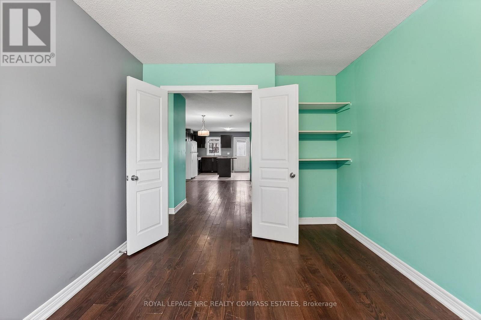 1 - 6117 Kelsey Crescent, Niagara Falls (Forestview), ON