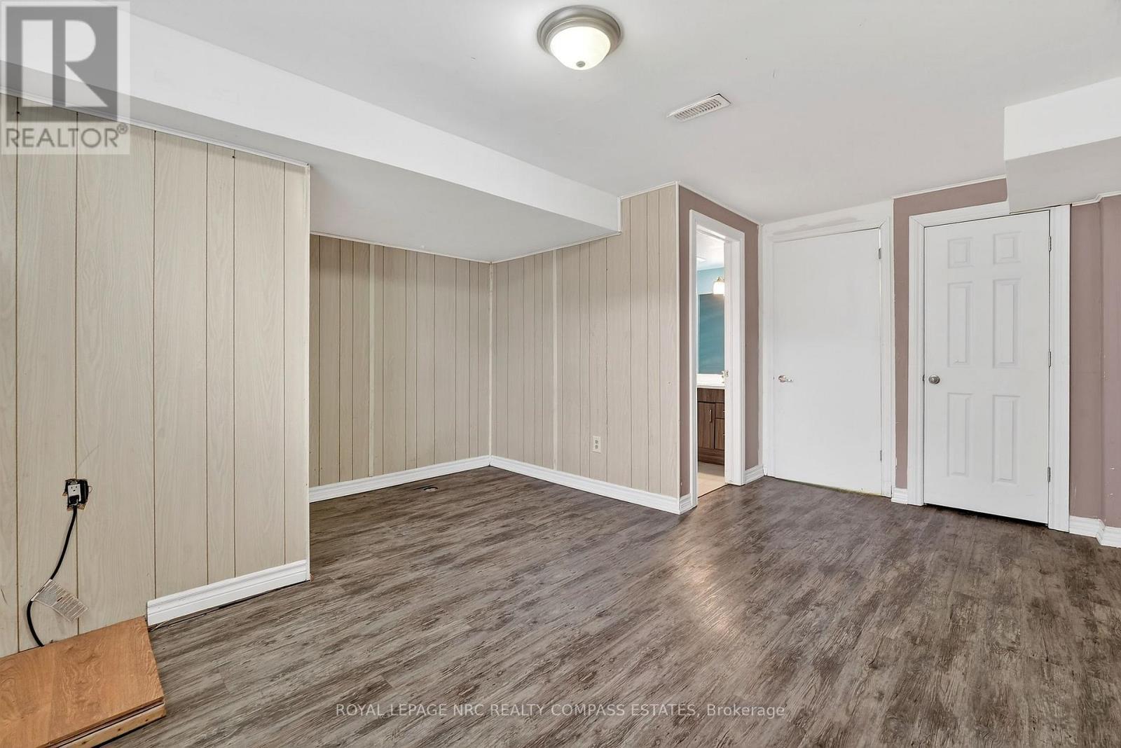 1 - 6117 Kelsey Crescent, Niagara Falls (Forestview), ON