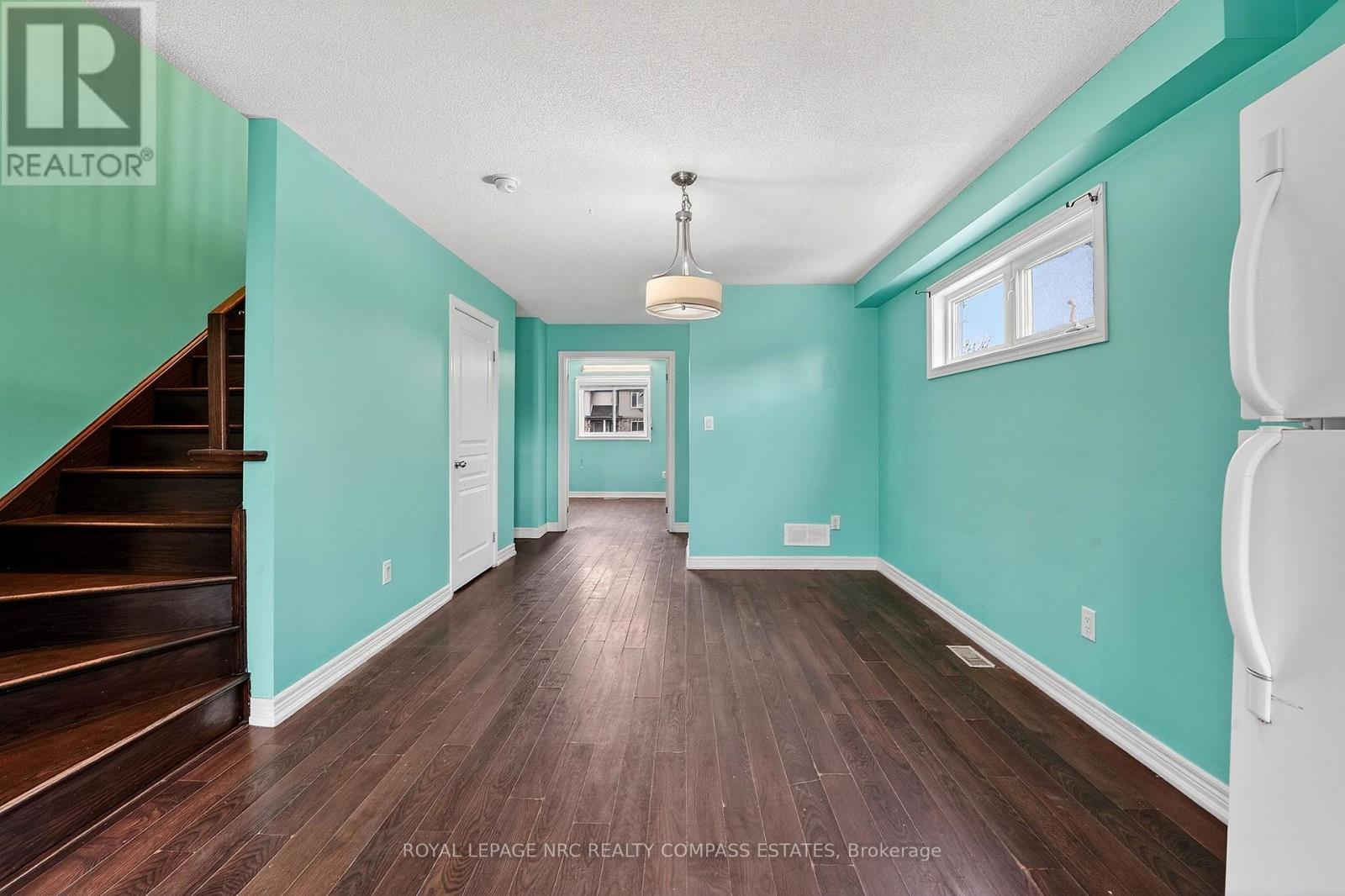 1 - 6117 Kelsey Crescent, Niagara Falls (Forestview), ON