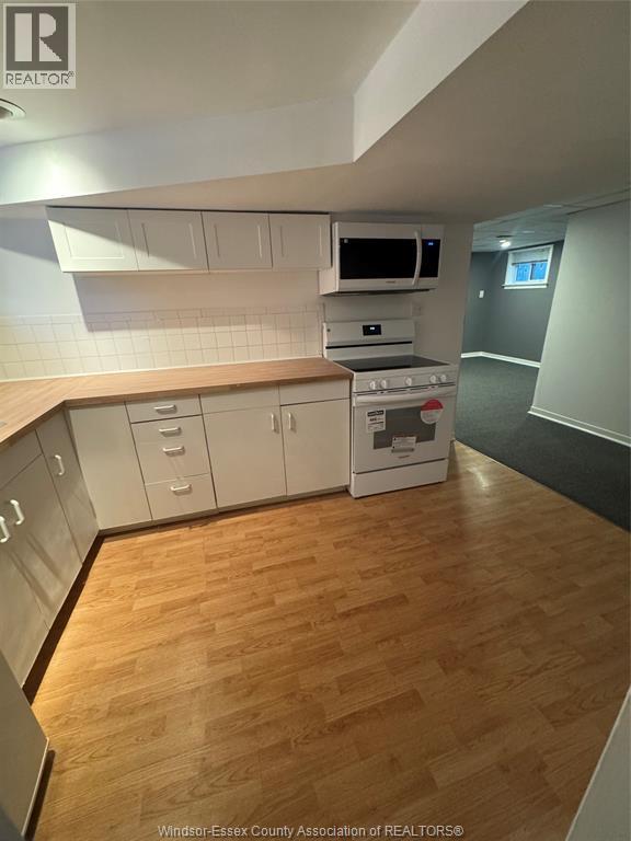 1479 Parent Unit# Lower, Windsor, ON - Indoor