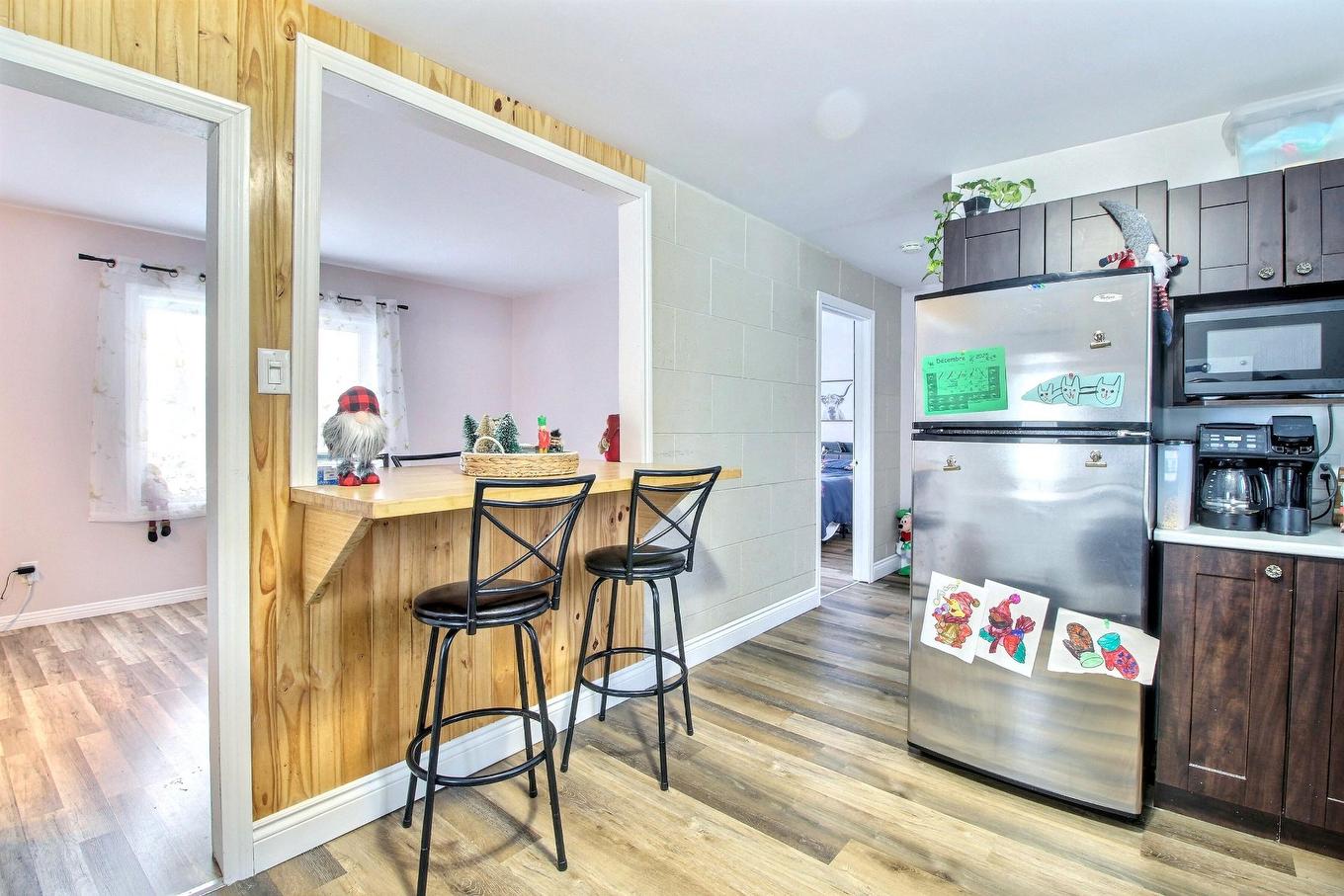 Cuisine - 2366 - 2368 Rue Saguenay, Rouyn-Noranda, QC - Indoor Photo Showing Other Room