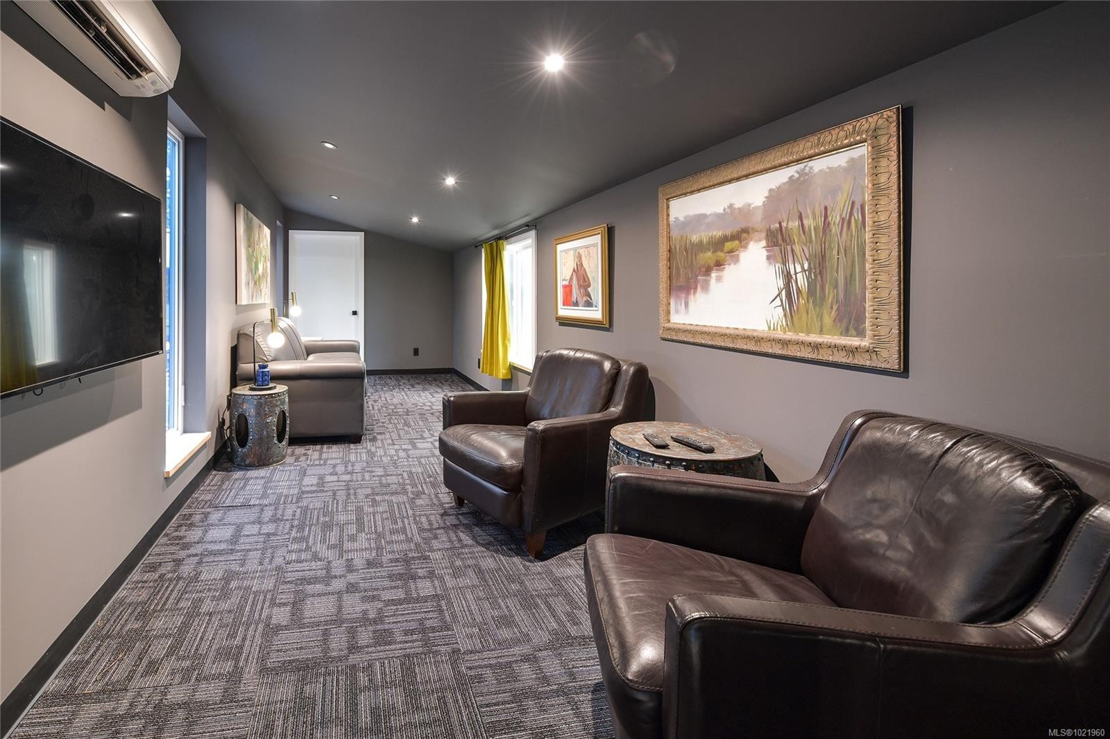 851 Sayward Rd, Saanich, BC