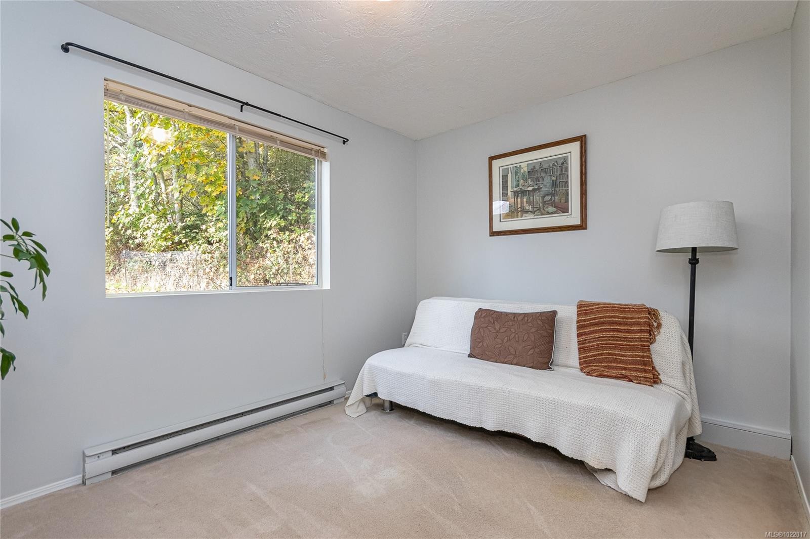 2074 Ludlow Rd, Sooke, BC