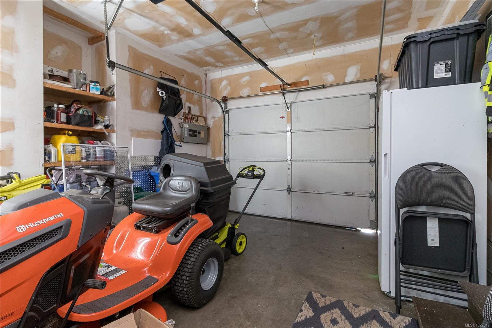 2074 Ludlow Rd, Sooke, BC