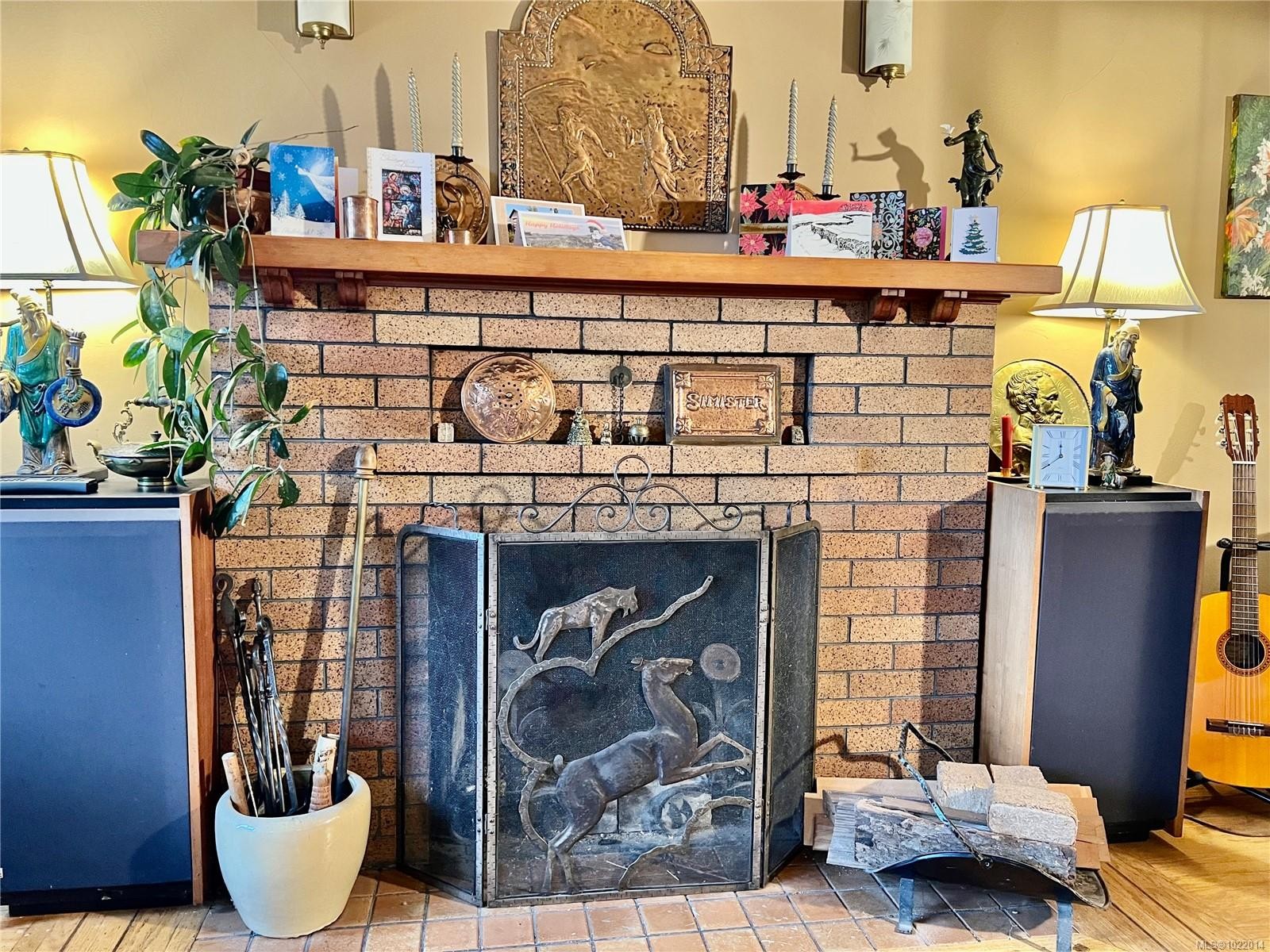 3681 Elliston St, Saanich, BC