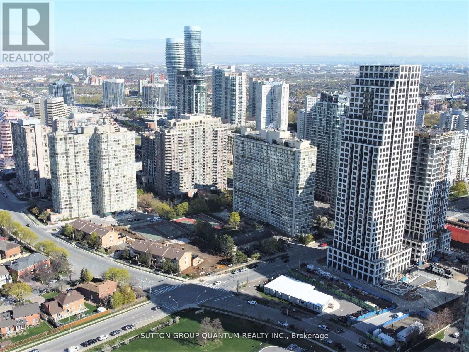 601 - 36 Elm Dr. W. Drive, Mississauga, ON - Outdoor With View