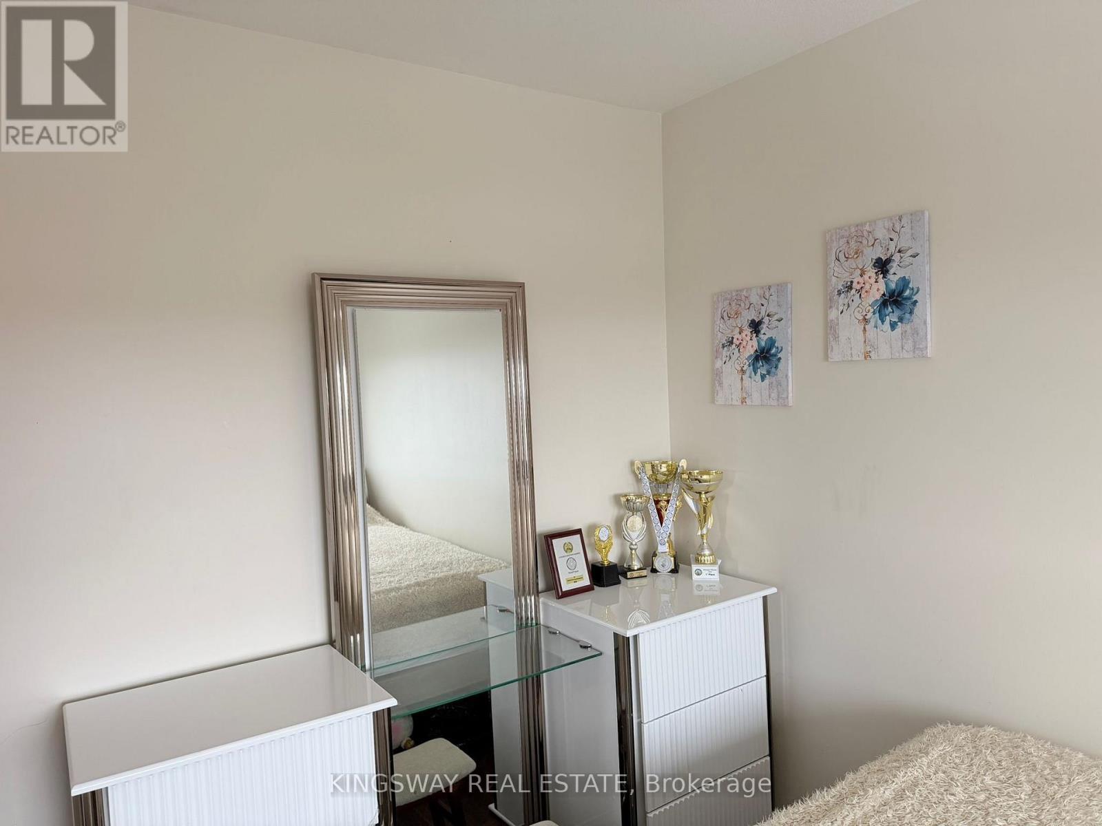 66 - 30 Times Square Boulevard, Hamilton, ON - Indoor Photo Showing Other Room