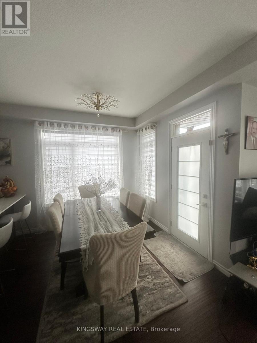 66 - 30 Times Square Boulevard, Hamilton, ON - Indoor Photo Showing Dining Room