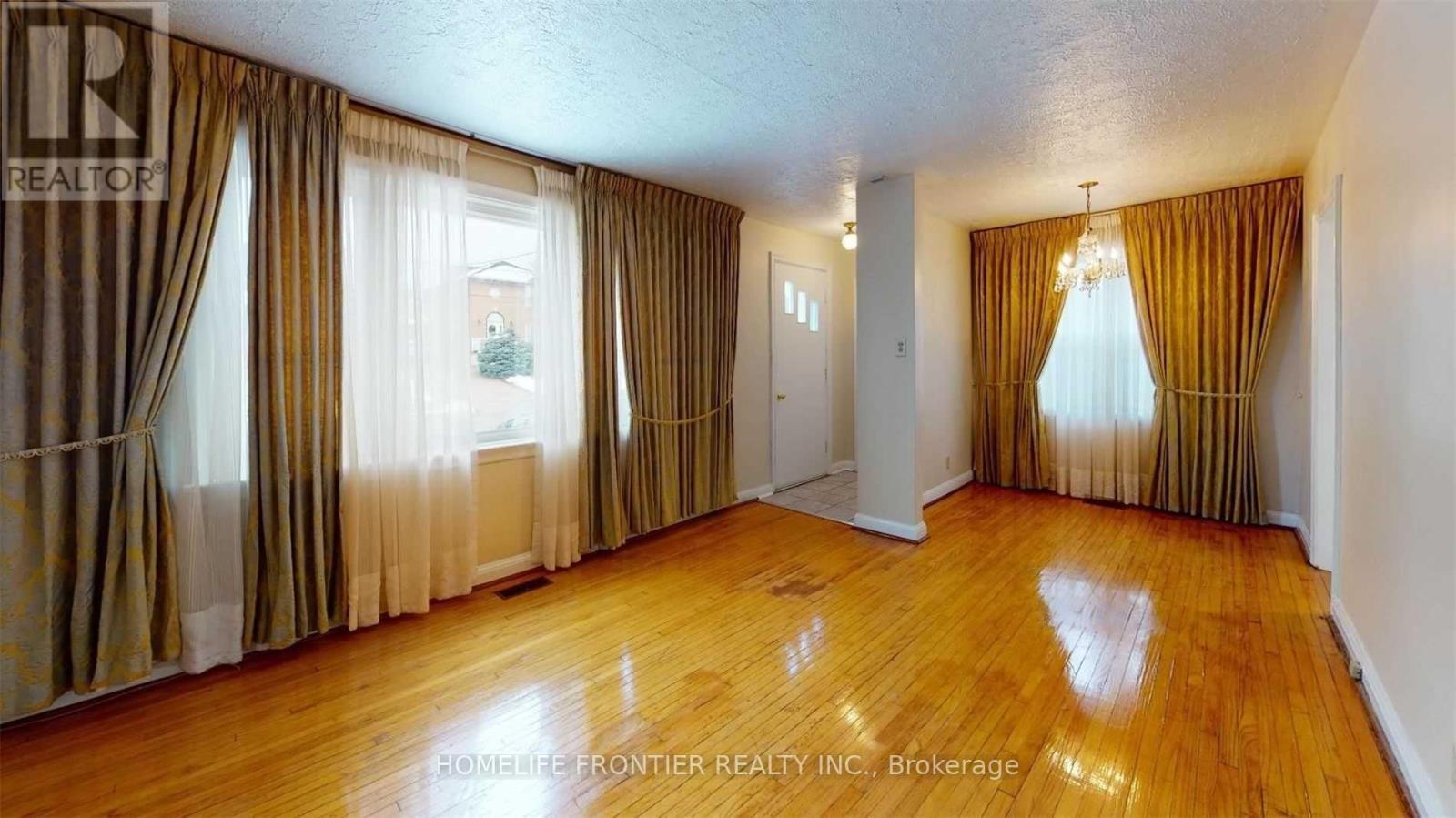 Main - 184 Calvington Drive, Toronto, ON - Indoor Photo Showing Other Room